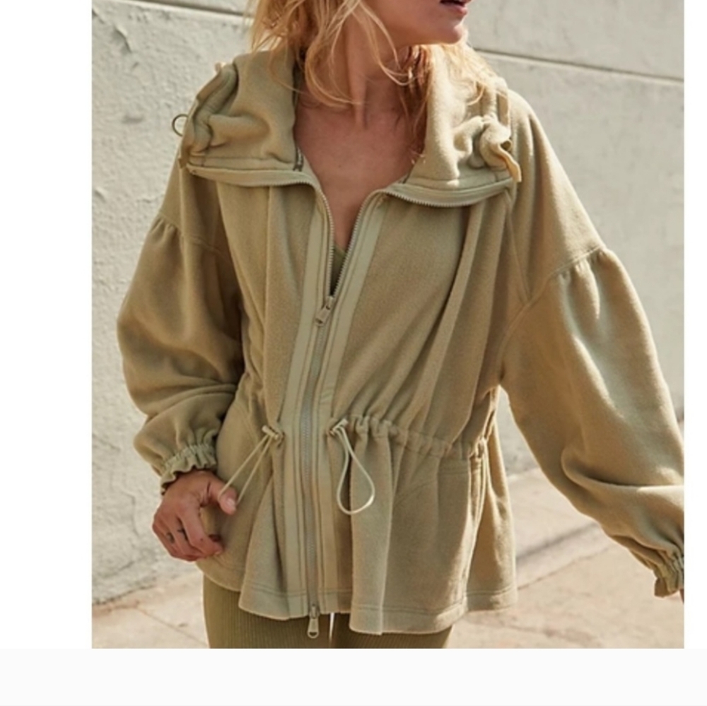 XS Free People Movement She's All That Fleece Color Sage Green